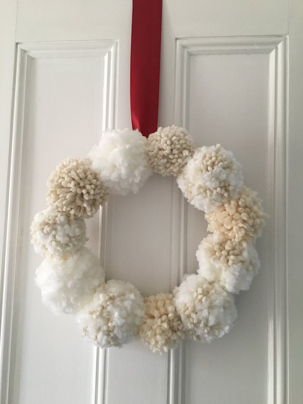 Pom Pom Wreath – Finding Lovely