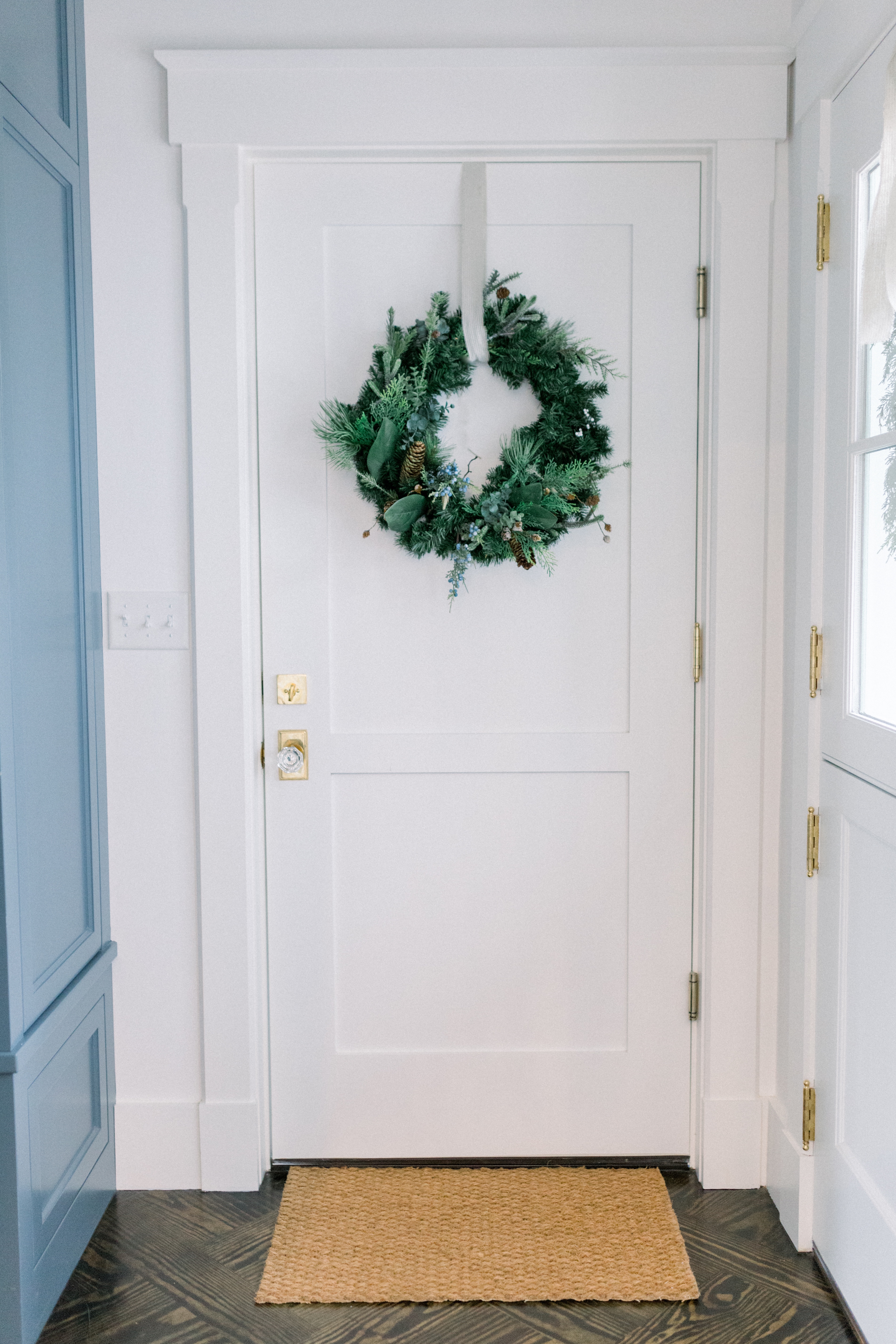 A Coastal Christmas-Home Tour - Finding Lovely