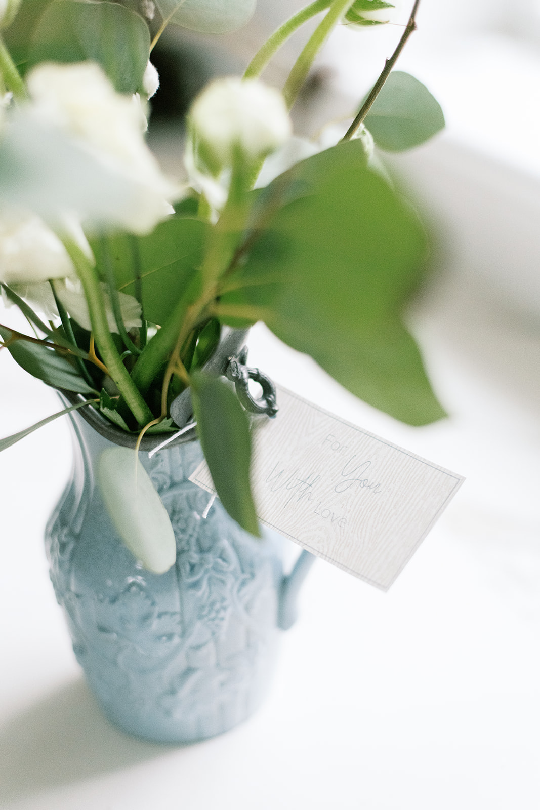 5 Tips to Make Faux Flowers Look Real – Hallstrom Home